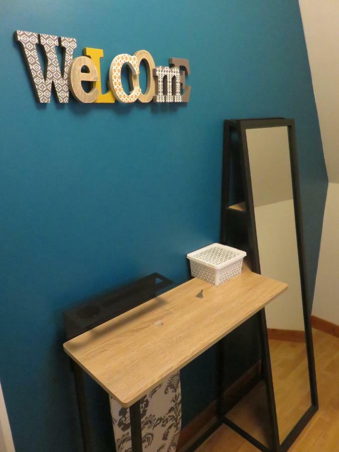 Grand Appartement Chaleureux Туар Екстериор снимка